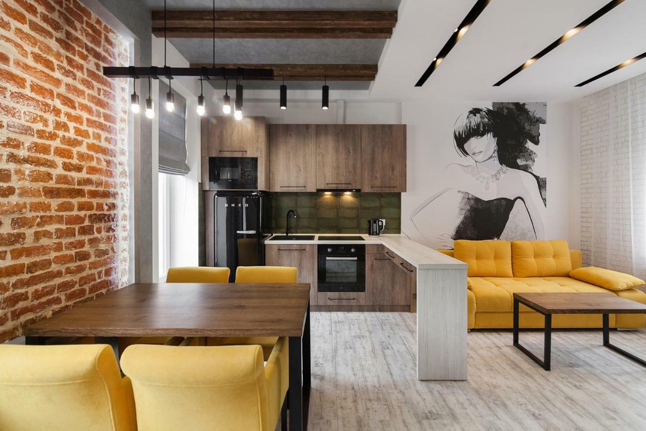 Leogrand Loft Apartments On Lychakivska 4 Lviv Exterior photo